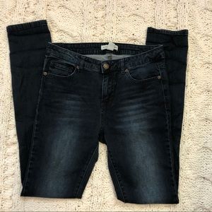 Forever 21 // Dark Wash Skinny Jeans